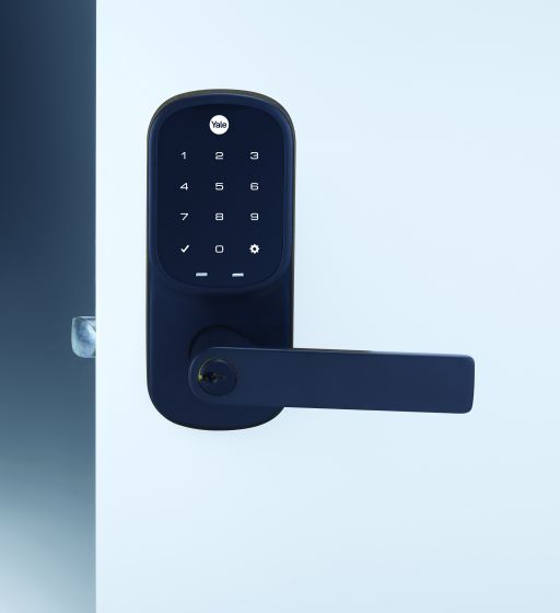Yale YRL226HKMBK Assure Keyed Lever Matt Black With Yale Home Module Matt Black